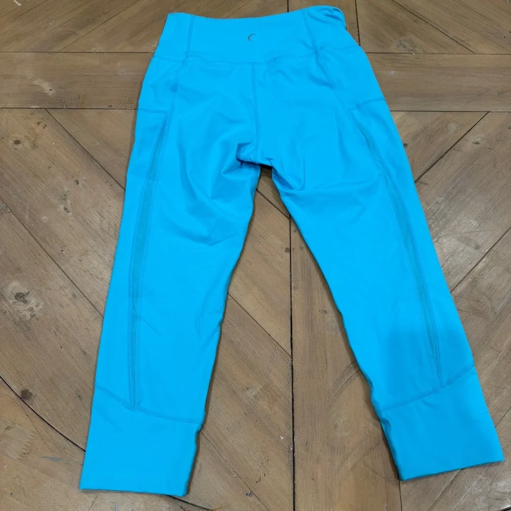 ZYIA Turquoise Mesh High Rise Capri Leggings Size 4 NWT - Picture 5 of 8
